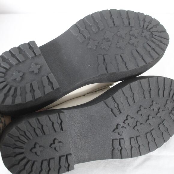 Lisa Vicky Pace-V Loafer Mule Size 9.5M Winter White Leather NIB Slide - Picture 5 of 6